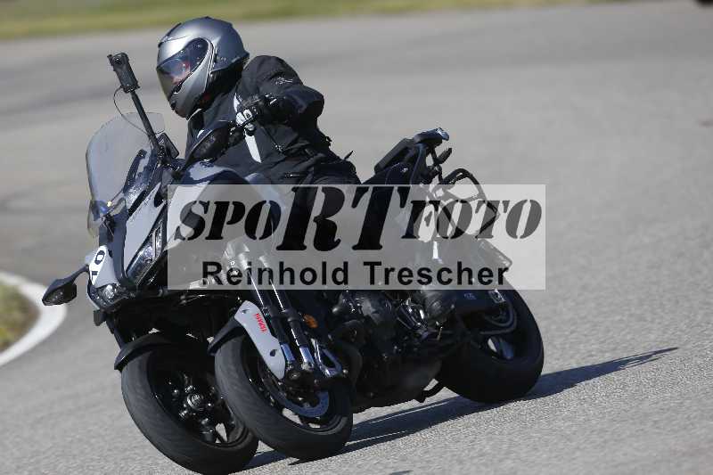 /01 02.04.2026 MAZ ADR/Gruppe gelb Gruppe gruen/10